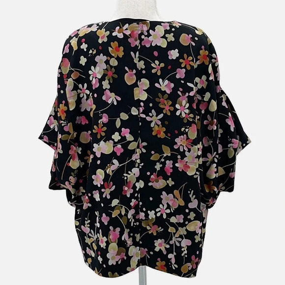 Cabi Charm Floral Blouse - Size Medium - Picture 4 of 7